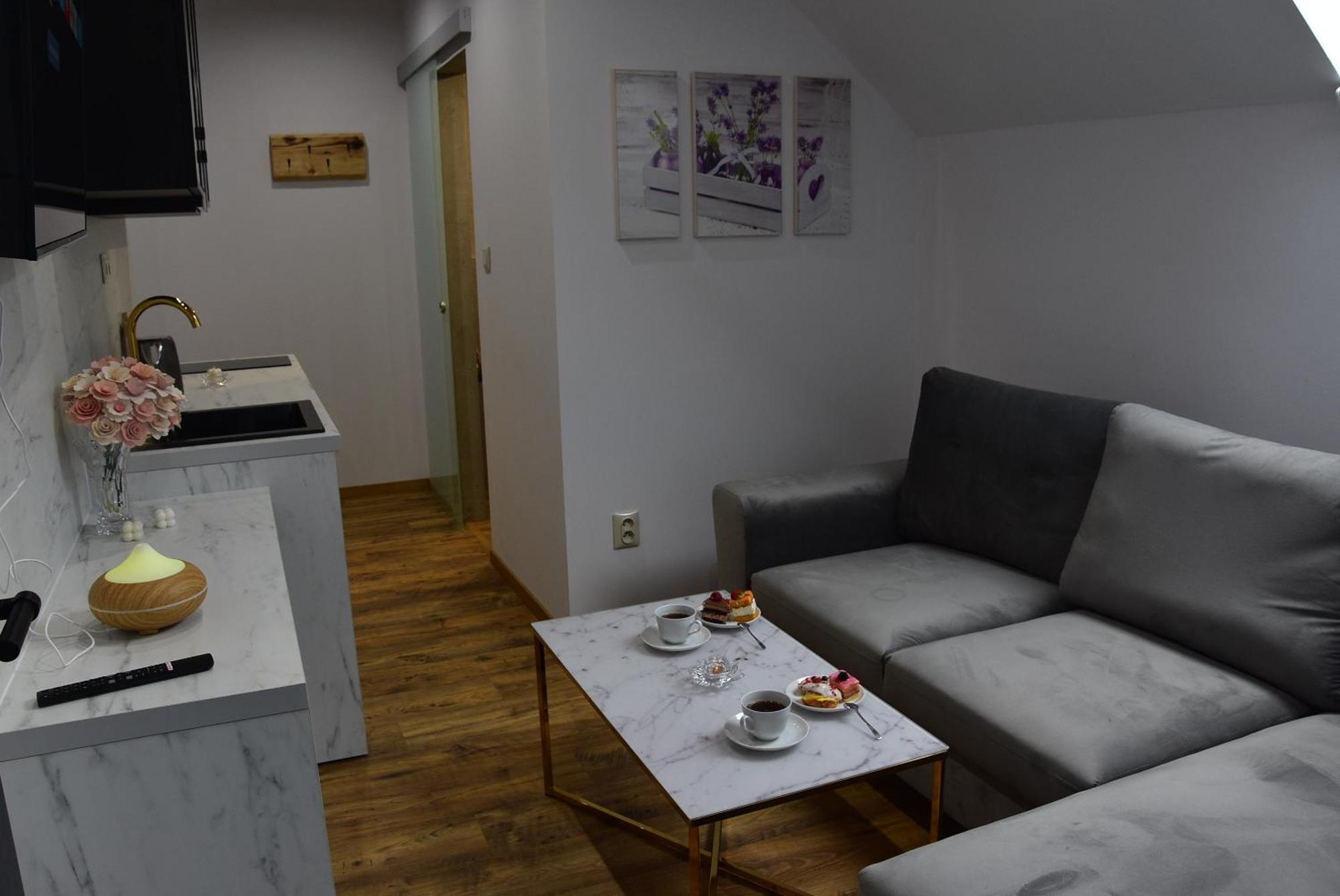 Apartmany Zakovce & Spa Veľka Lomnica Bagian luar foto